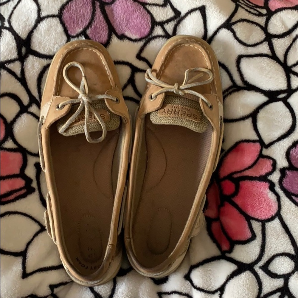 Sperry women’s shoes